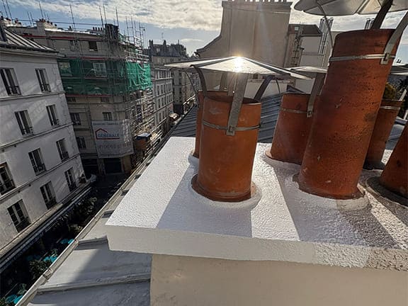 Travaux de réfection d’un couronnement de cheminée